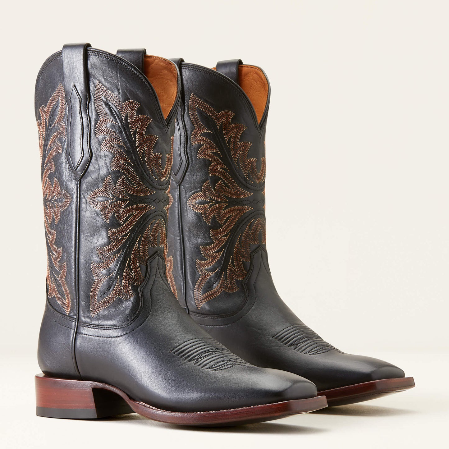 Ariat Bench Made Bassett Cowboy Boot