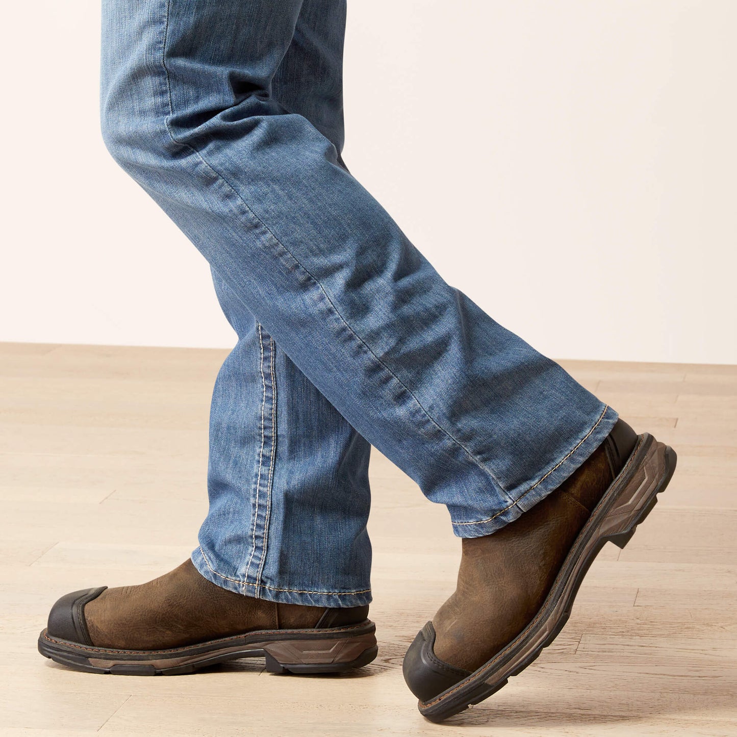 Ariat FR M5 Straight DuraStretch DuraLight Owens Straight Jean