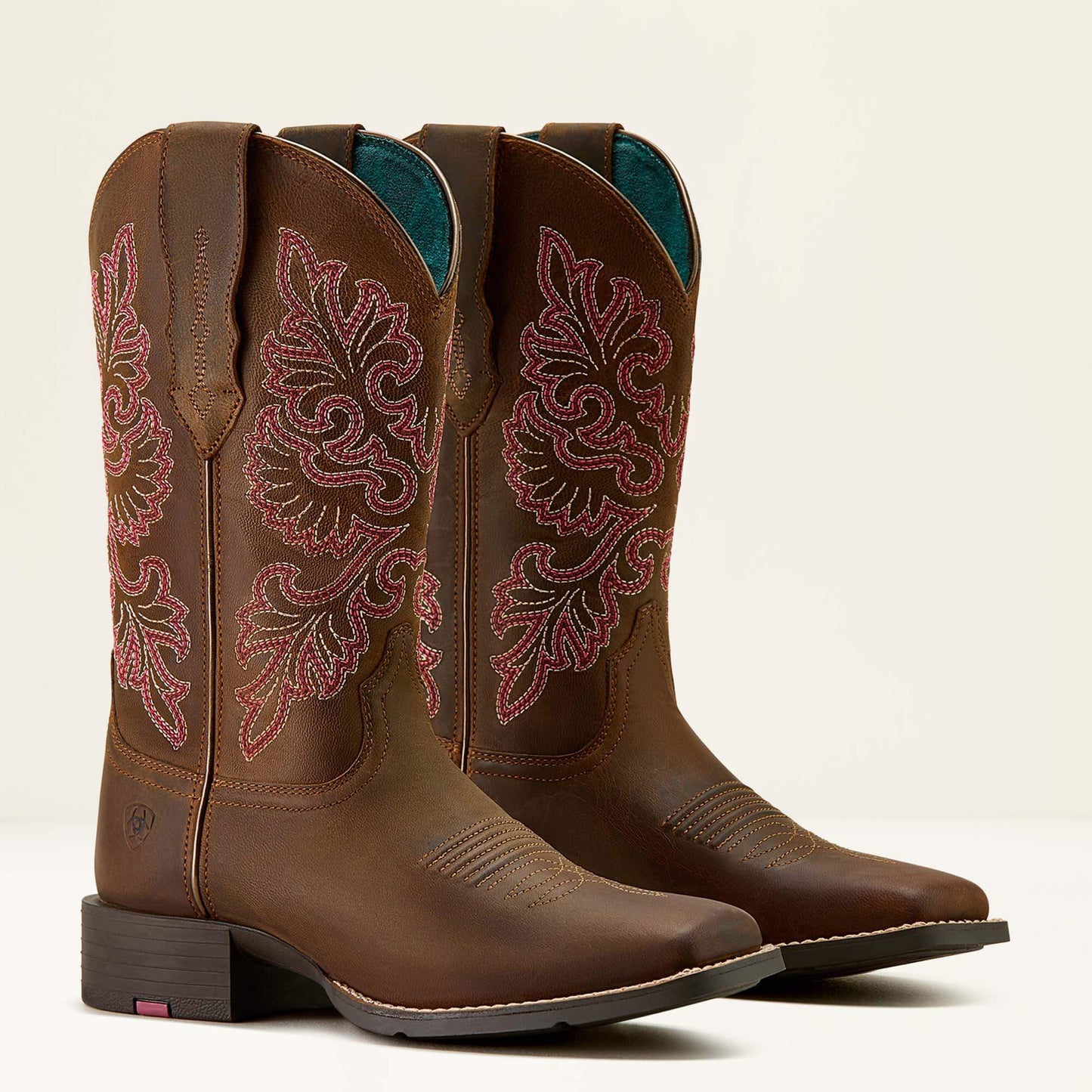 Ariat Round Up StretchFit Wide Square Toe Western Boot