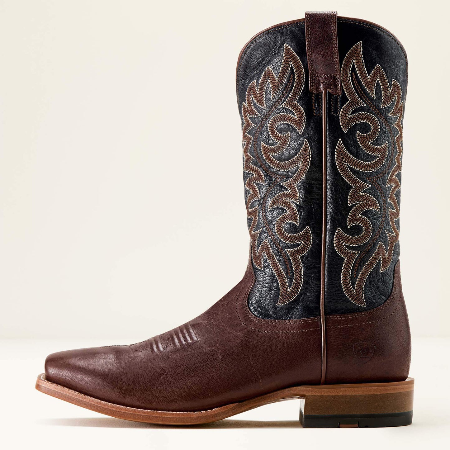 Ariat Highbluff Square Toe Cowboy Boot