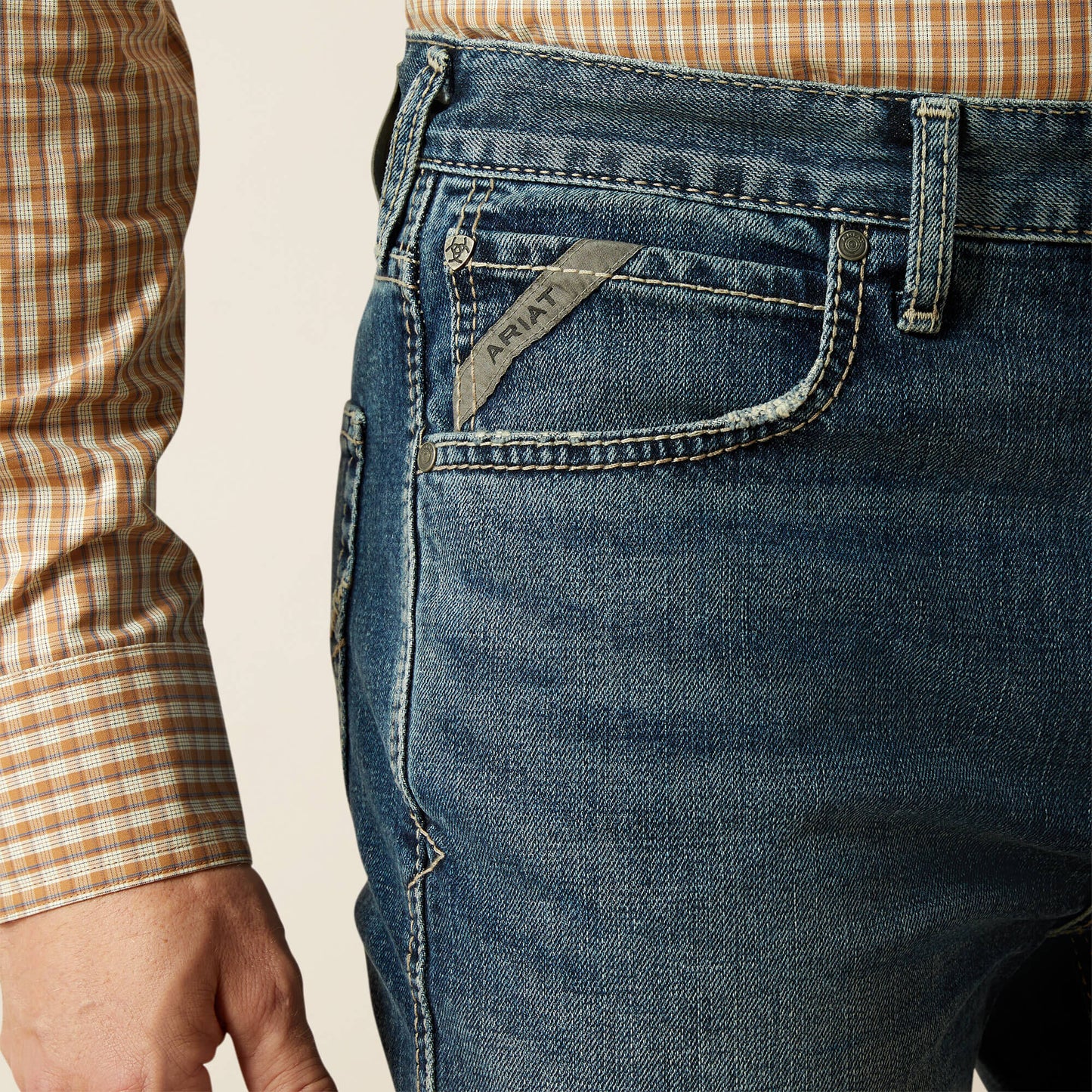 Ariat M7 Slim Sawyer Classic Rise Straight Leg Jeans