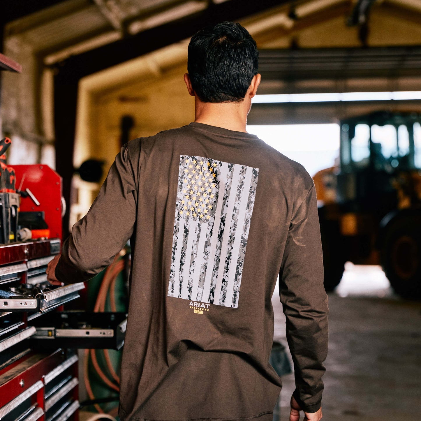 Ariat Rebar Workman Reflective Flag Graphic T-Shirt