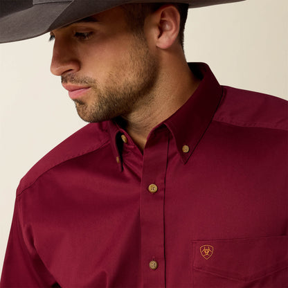 Ariat Solid Twill Classic Fit Shirt