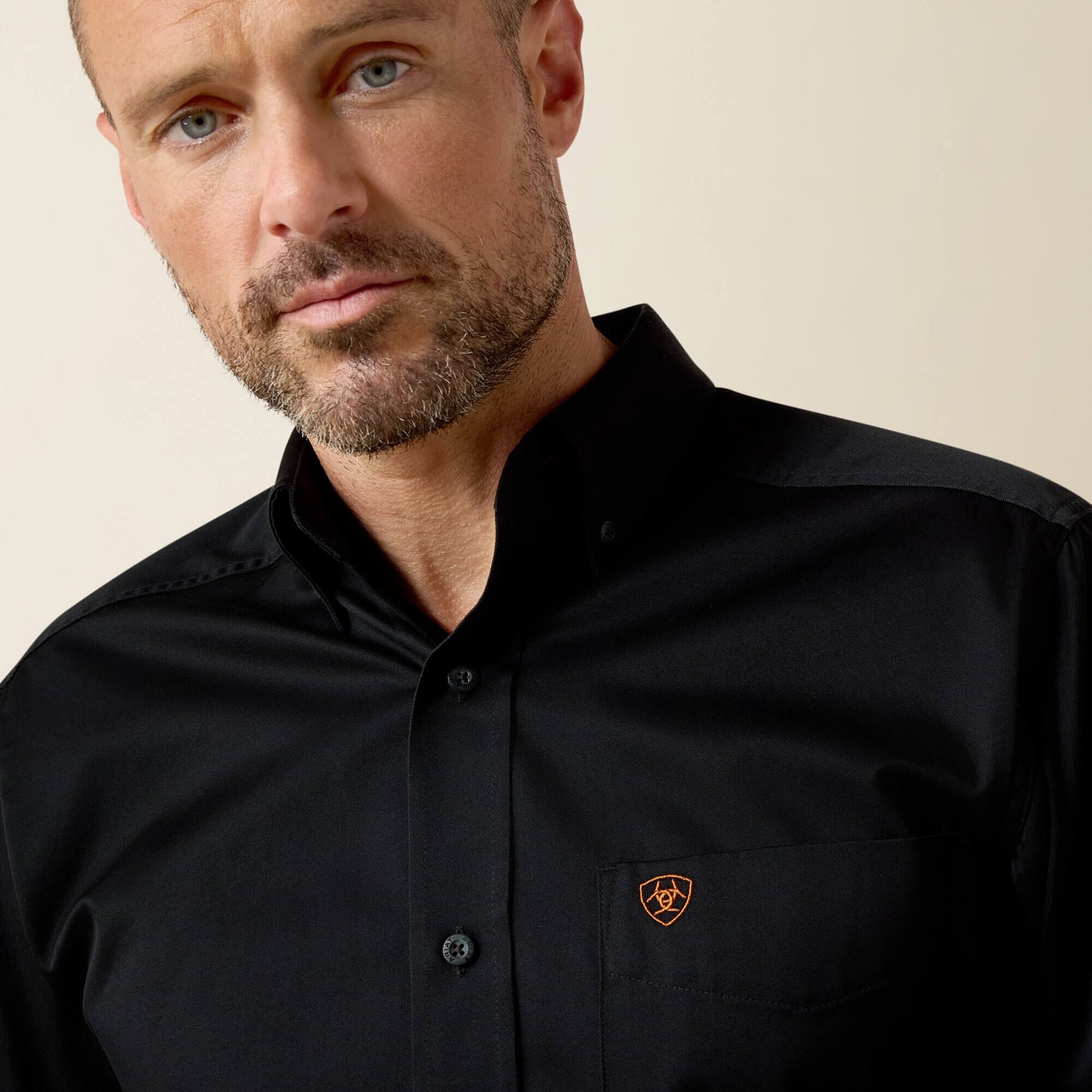Ariat Solid Twill Fitted Shirt