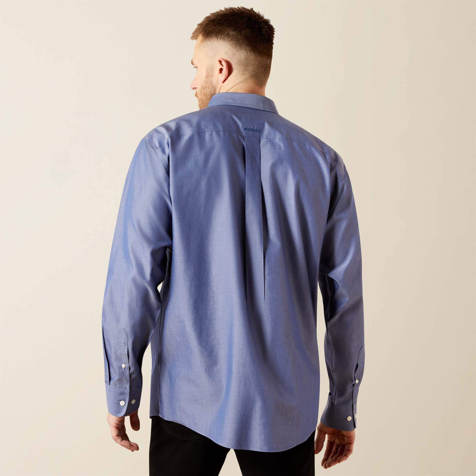 Ariat Wrinkle Free Solid Pinpoint Oxford Classic Fit Shirt
