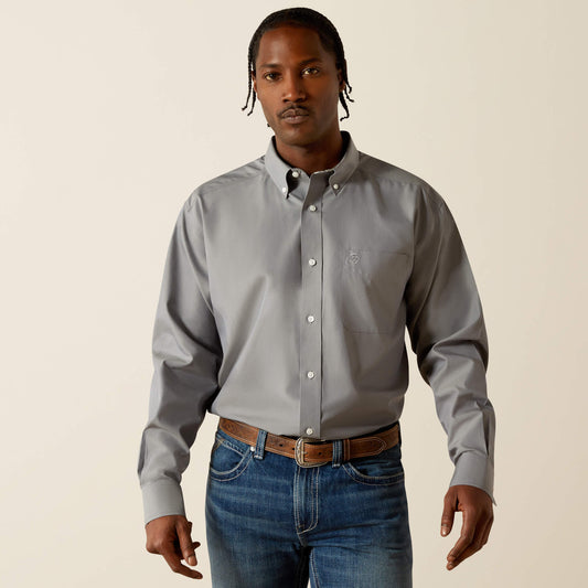 Ariat Wrinkle Free Solid Pinpoint Oxford Classic Fit Shirt