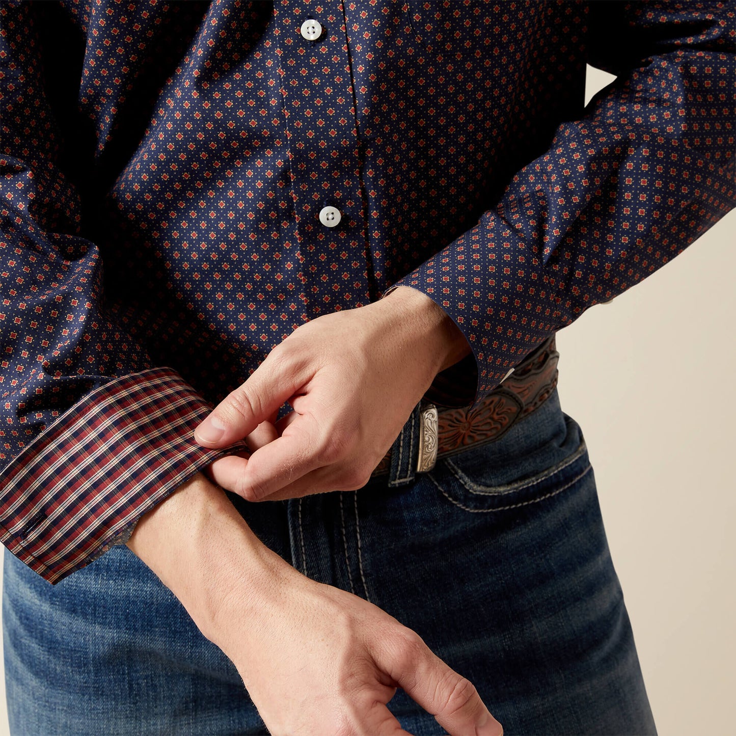 Ariat Wrinkle Free Briggs Classic Fit Shirt