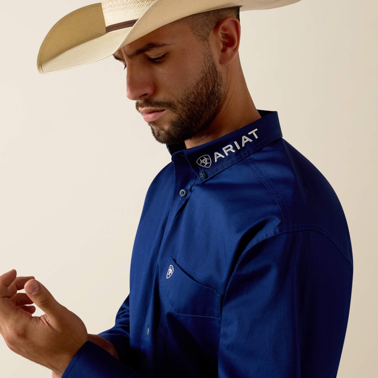 Ariat Team Logo Lightweight Twill Classic Fit Shirt