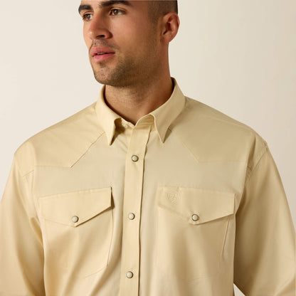 Ariat Lightweight Twill Classic Fit Snap Shirt