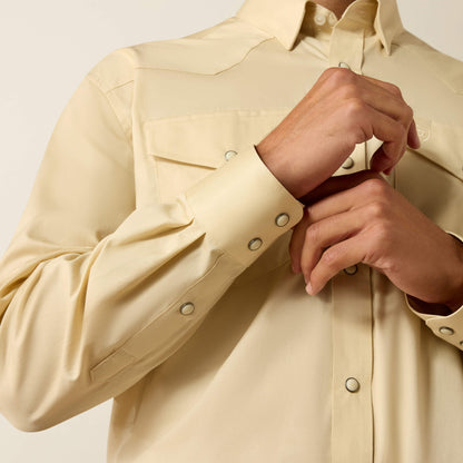 Ariat Lightweight Twill Classic Fit Snap Shirt