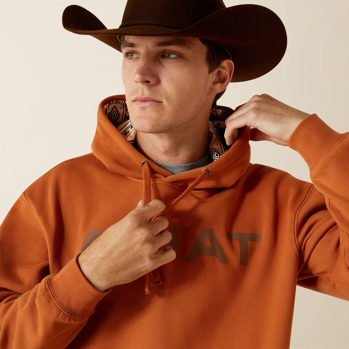Ariat Ariat Stitch Shield Logo Hoodie