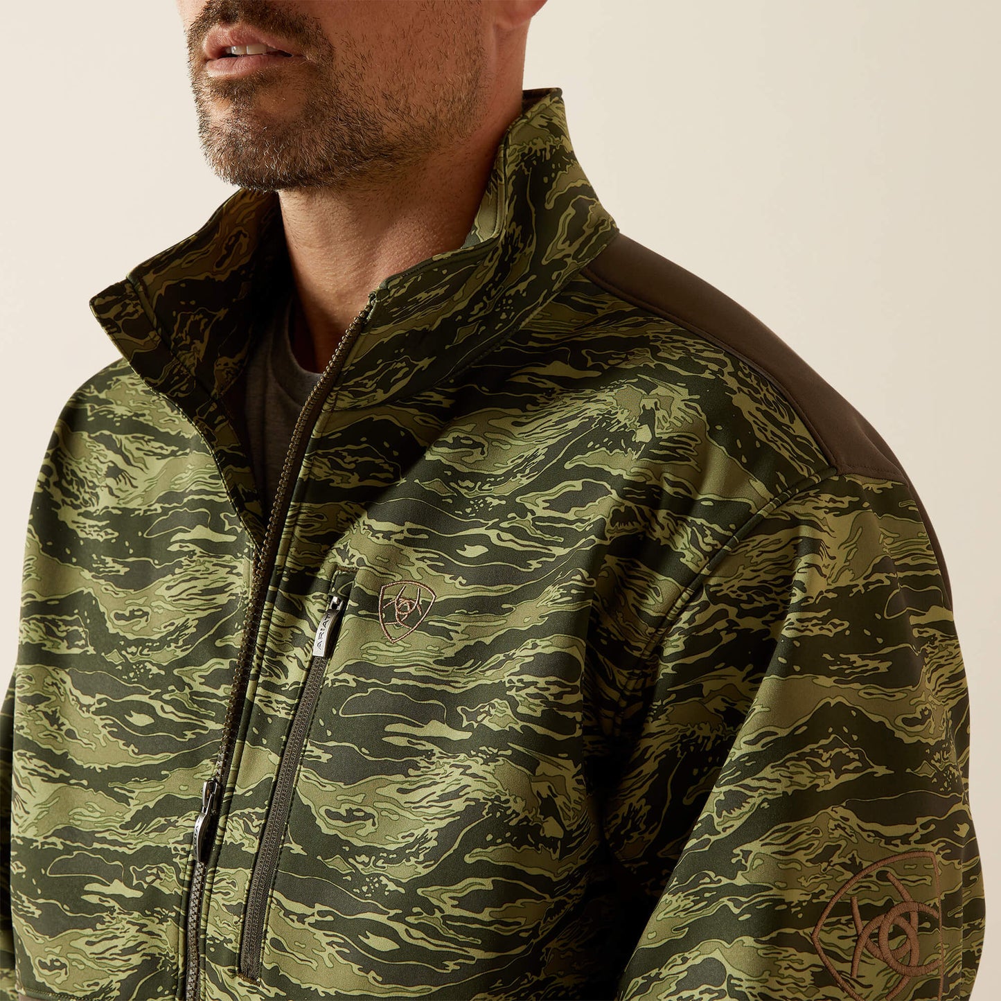 Ariat Logo Softshell Jacket