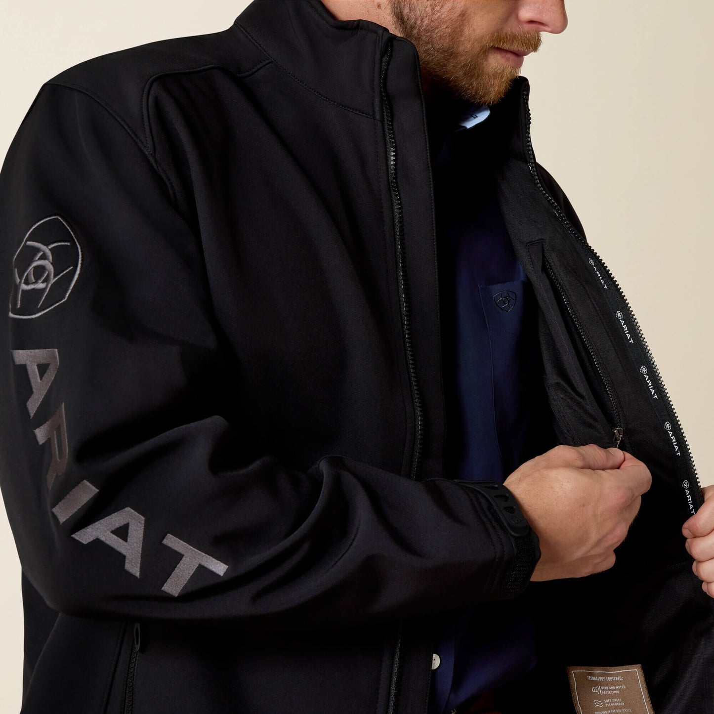 Ariat Logo 2.0 Patriot Softshell Water Resistant Jacket