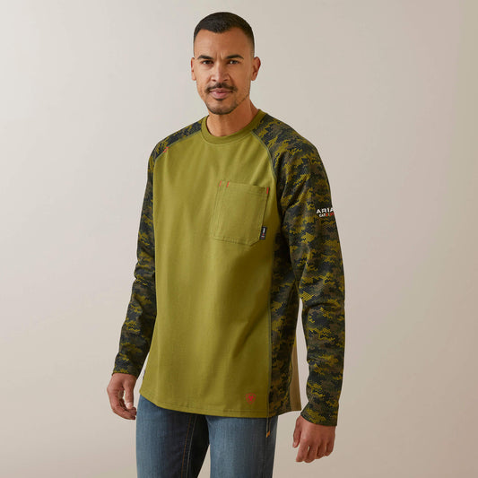 Ariat FR AC Stretch Camo Baseball T-Shirt