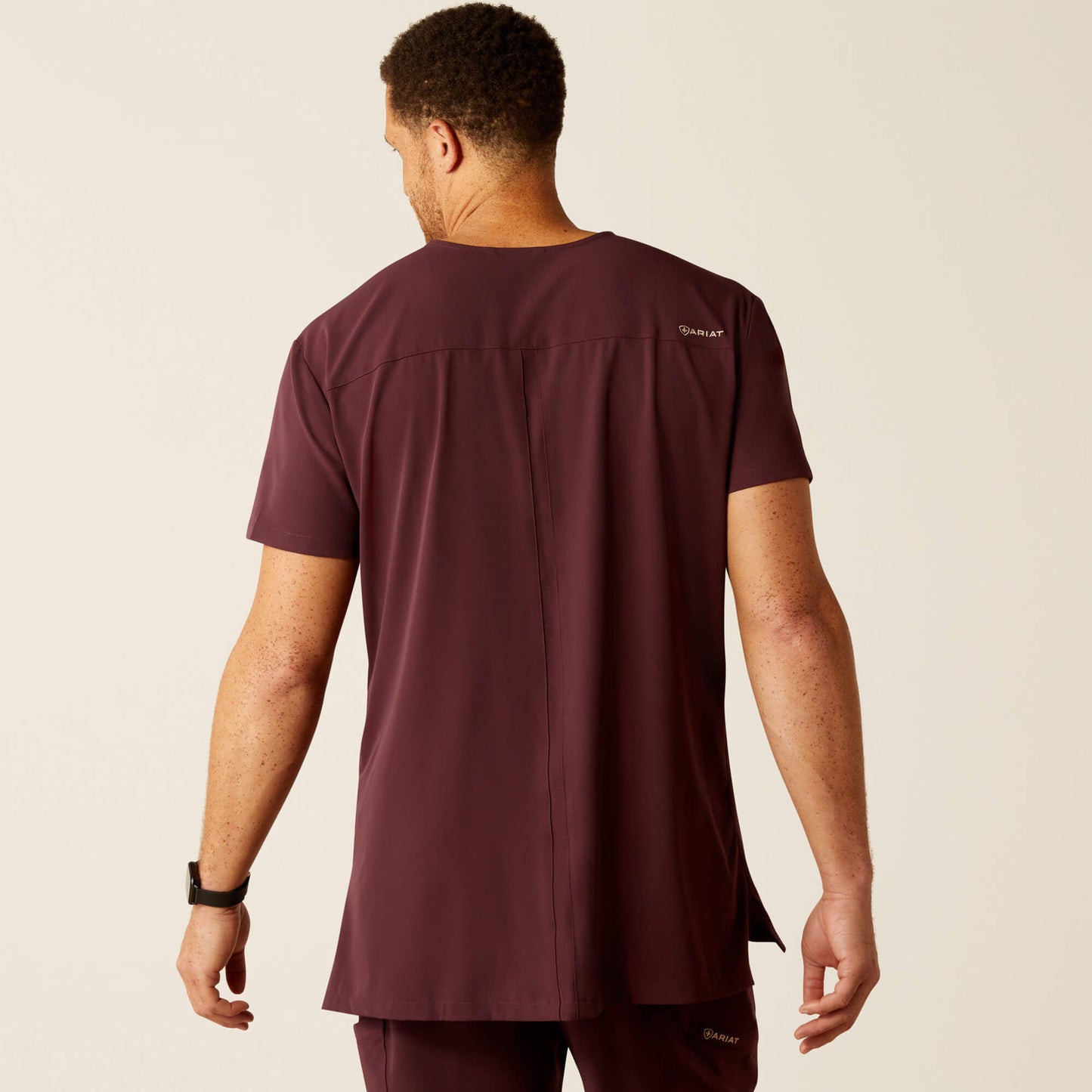 Ariat Derham 6 Pocket Scrub Top