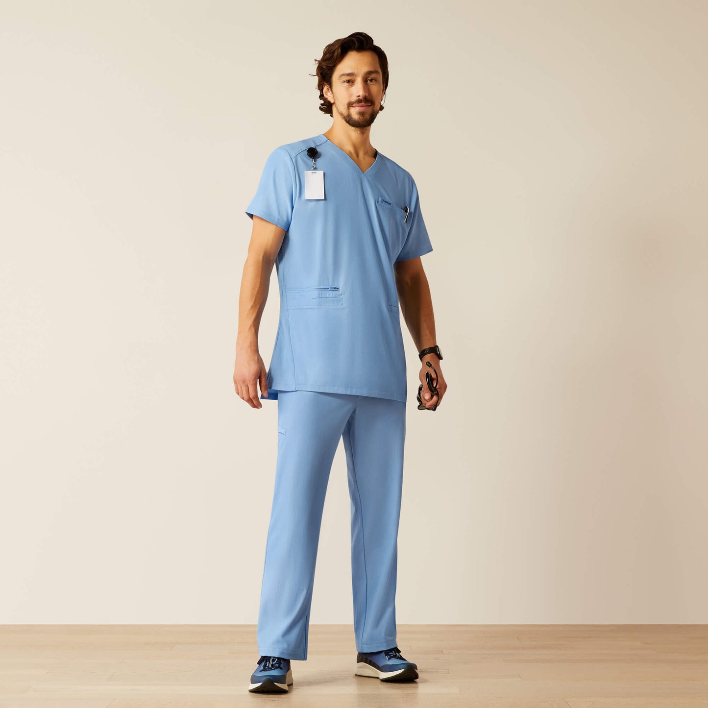 Ariat Derham 6 Pocket Scrub Top