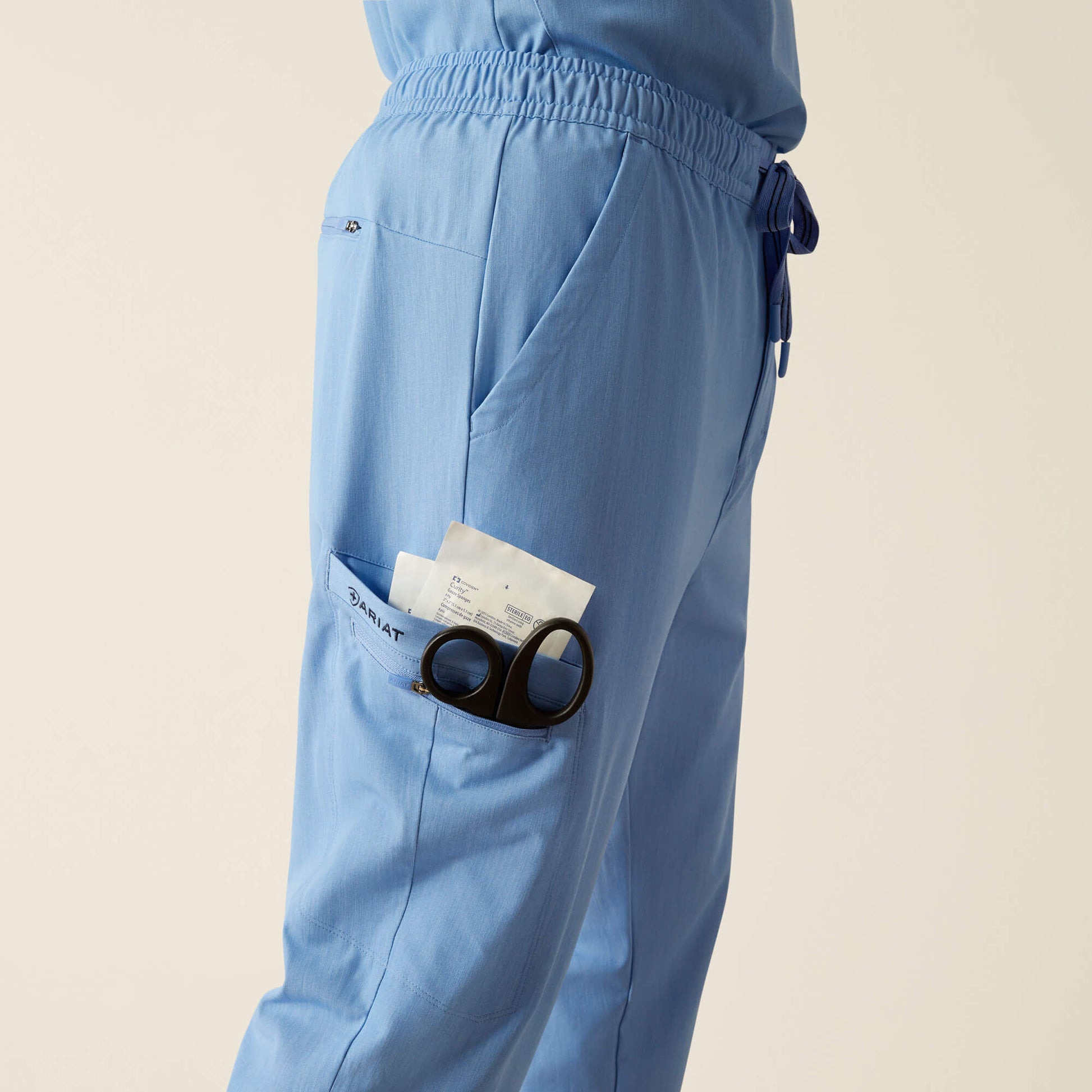 Ariat Drew Cargo Stretch Jogger Scrub Pant