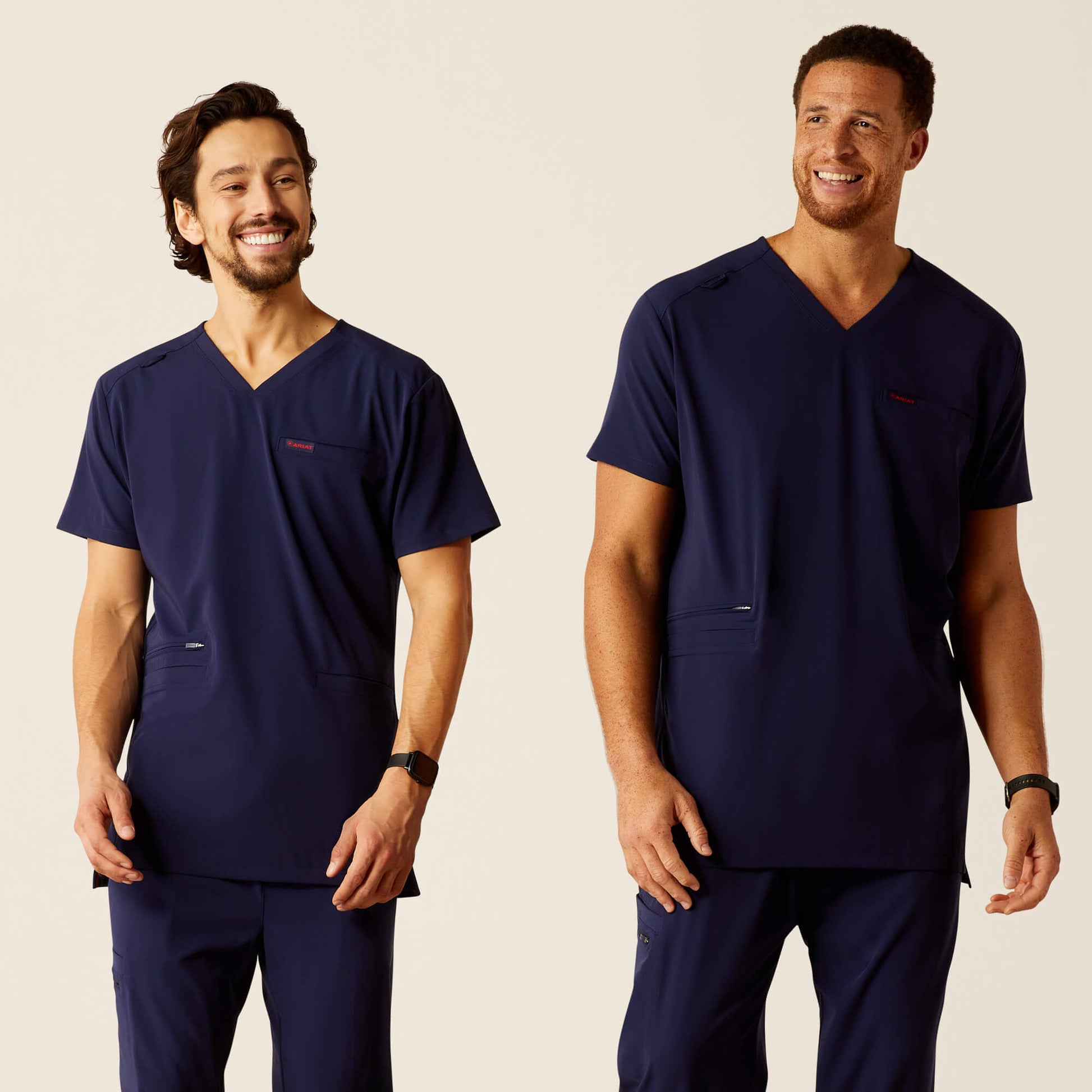Ariat Derham 6 Pocket Scrub Top