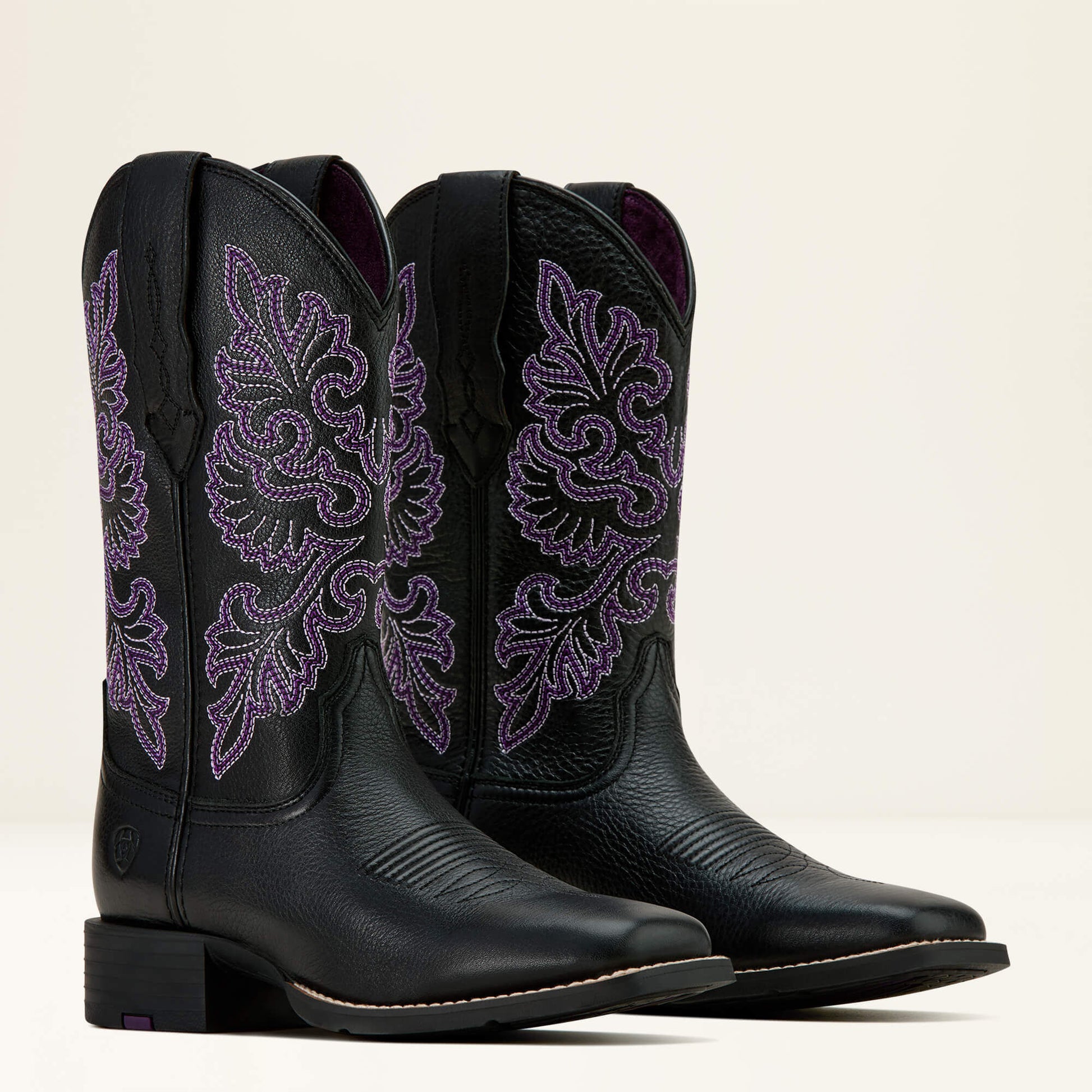 Ariat Round Up StretchFit Wide Square Toe Western Boot
