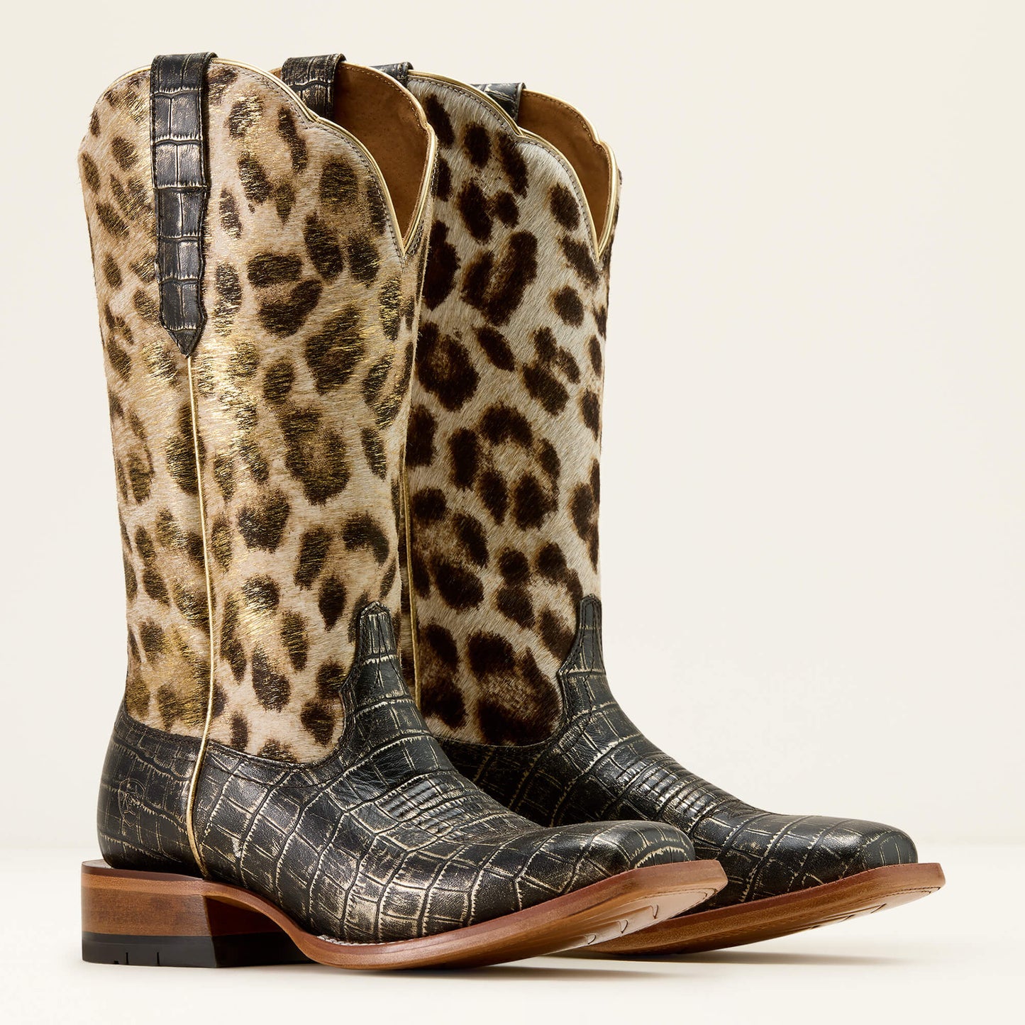 Ariat Frontier Farrah Wide Square Toe Western Boot