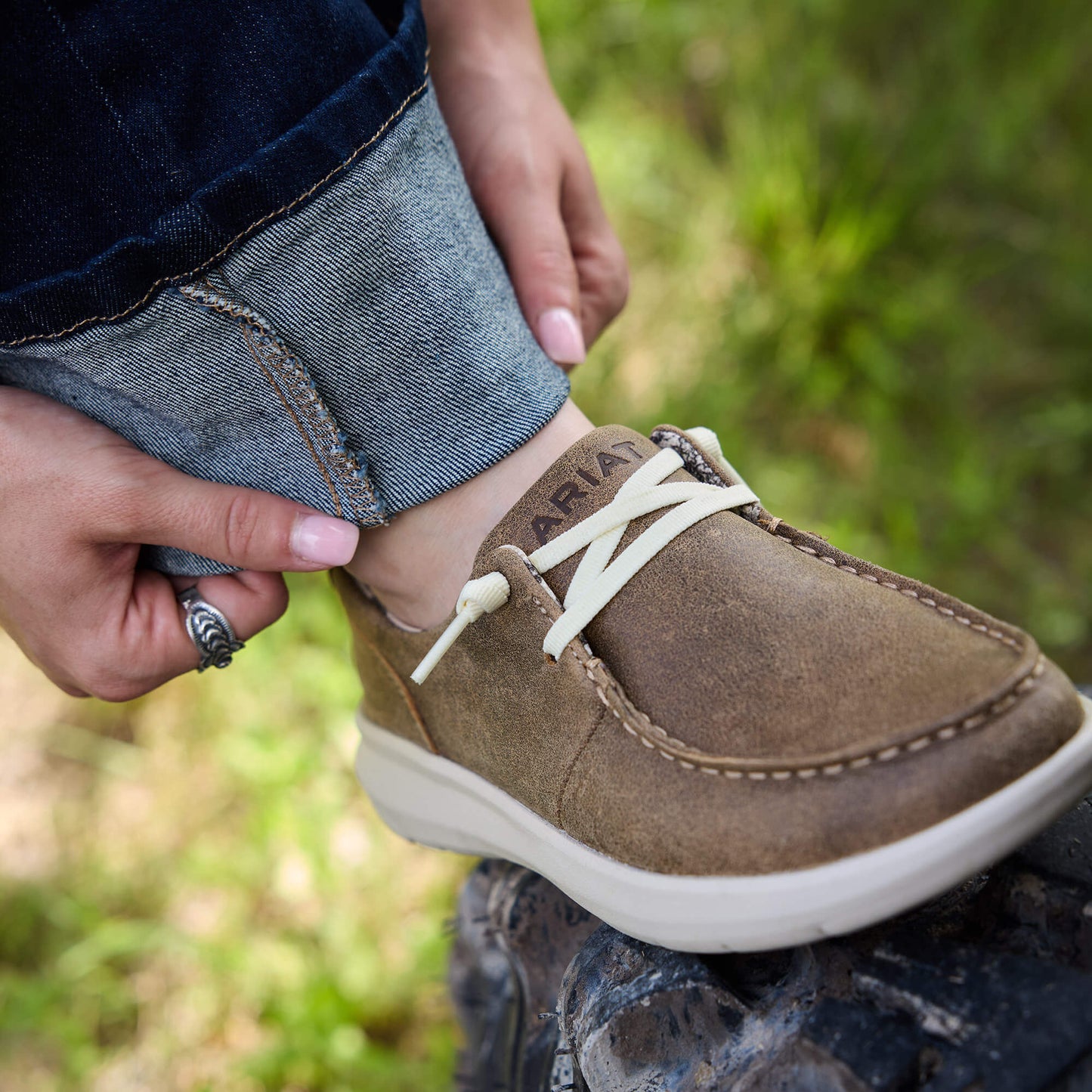 Ariat Hilo