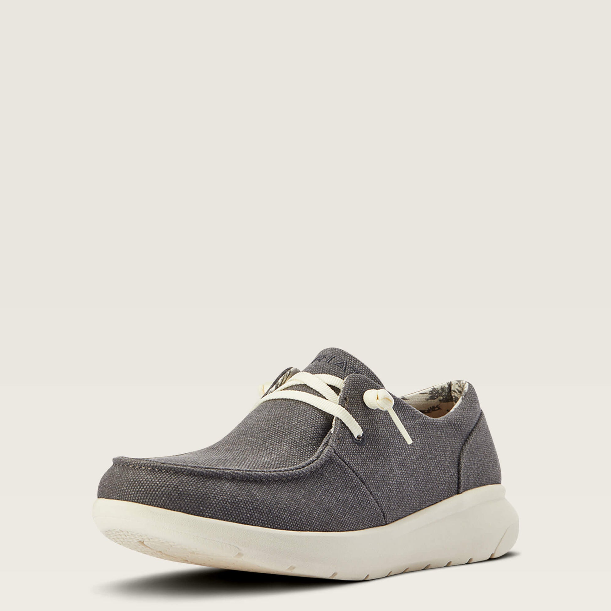 Ariat Hilo