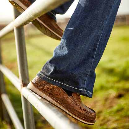 Ariat Cruiser