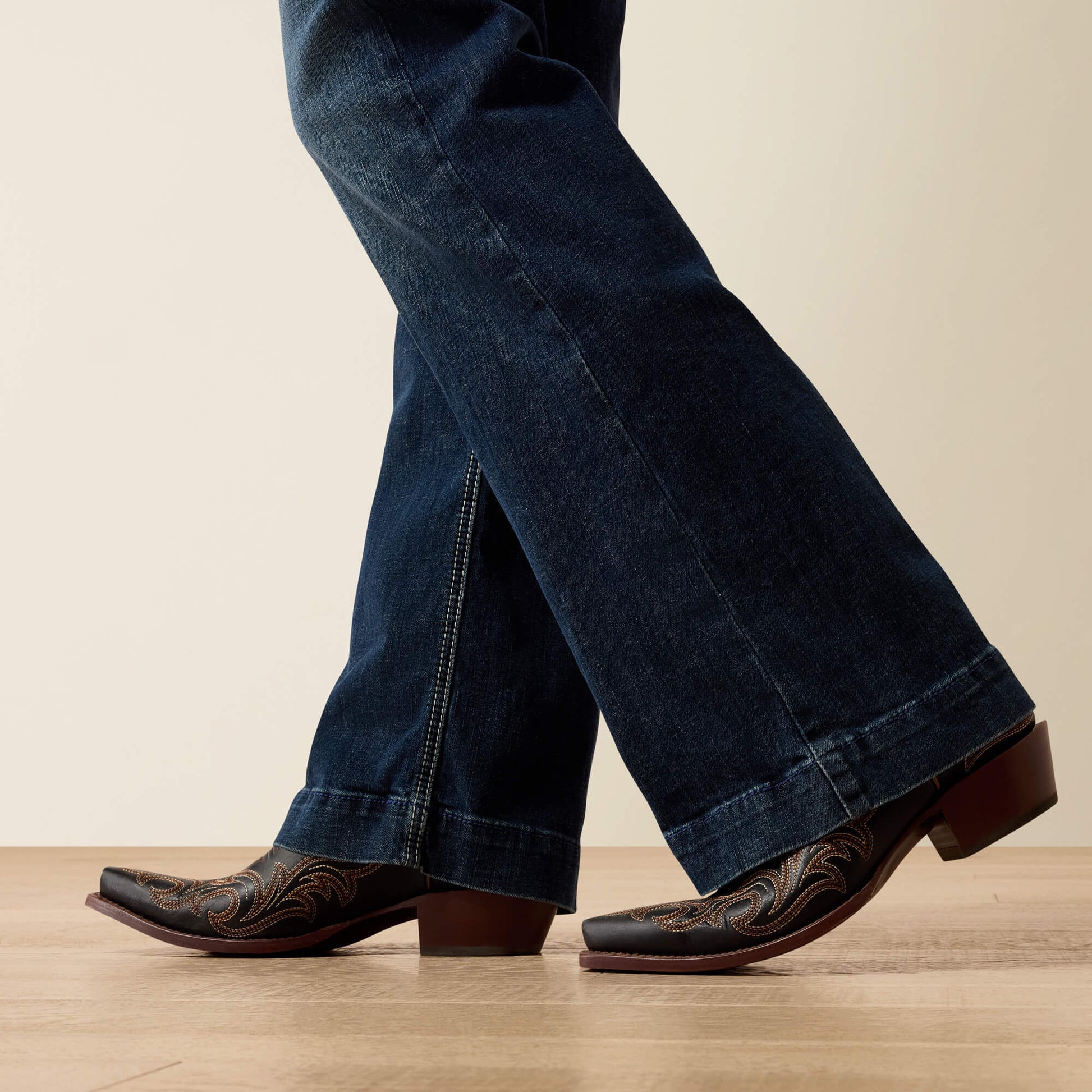 Ariat Trouser Perfect Rise Aisha Wide Leg Jean