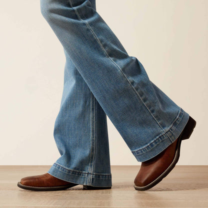 Ariat Mid Rise Giovana Leg Slim Trouser Jeans