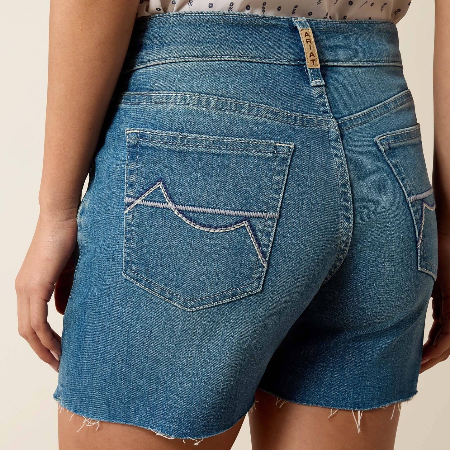 Ariat Perfect Rise Maren 5" Short