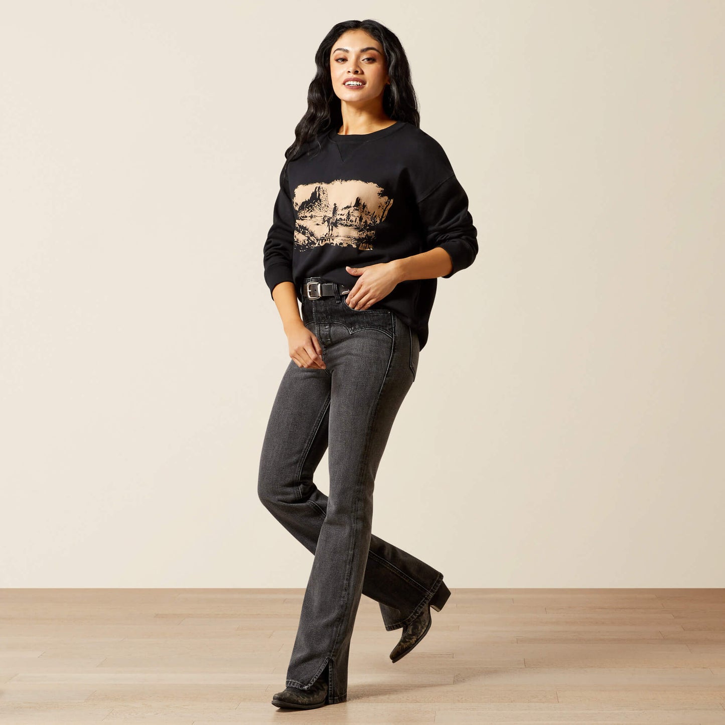 Ariat Outlaw Oversized Sweatshirt