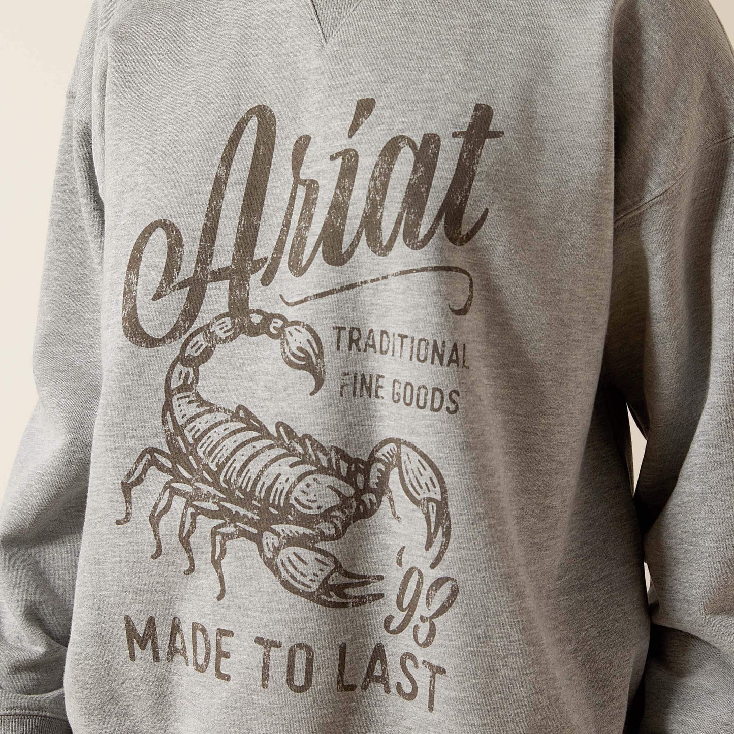 Ariat Scorpion Script Oversized Sweatshirt