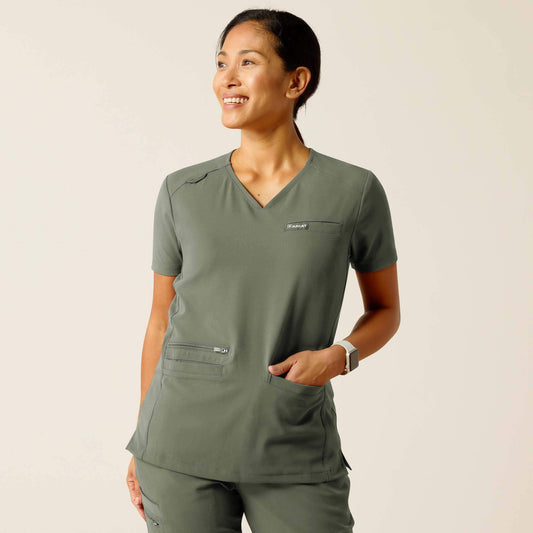 Ariat Clara 6 Pocket Scrub Top