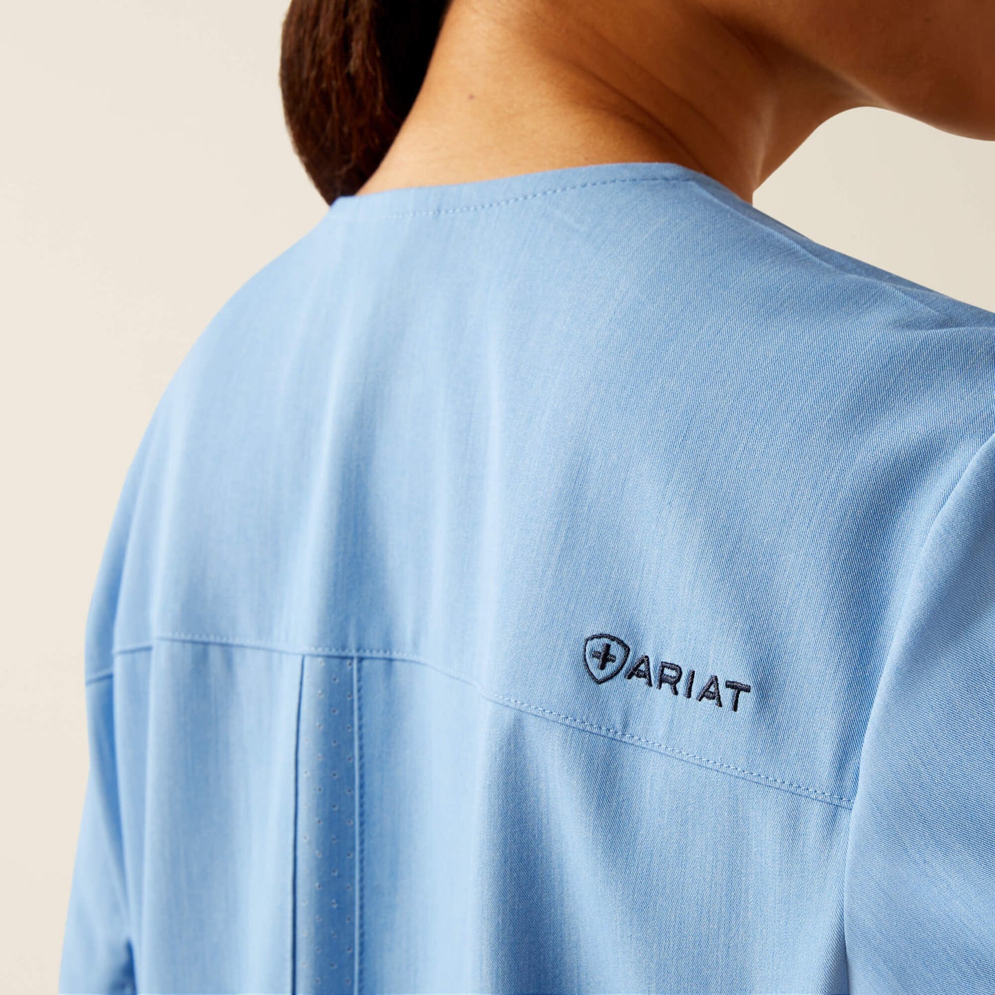 Ariat Clara 6 Pocket Scrub Top