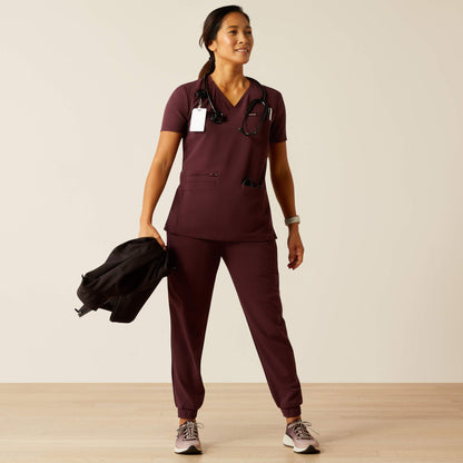Ariat Clara 6 Pocket Scrub Top