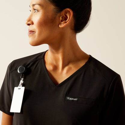 Ariat Clara 6 Pocket Scrub Top