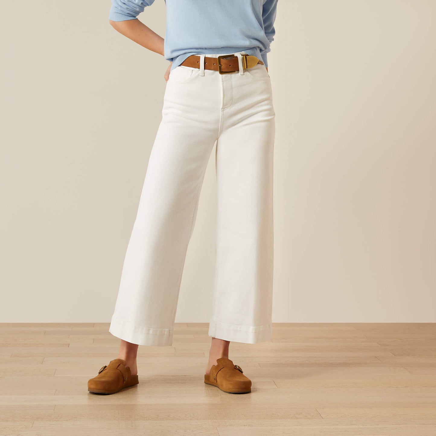 Ariat Ultra High Rise Countryside Wide Leg Crop Jeans