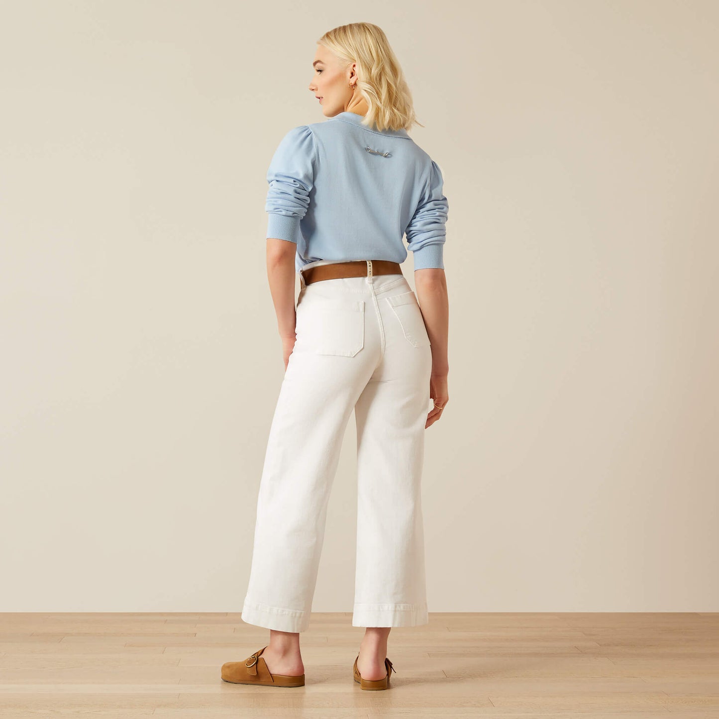 Ariat Ultra High Rise Countryside Wide Leg Crop Jeans