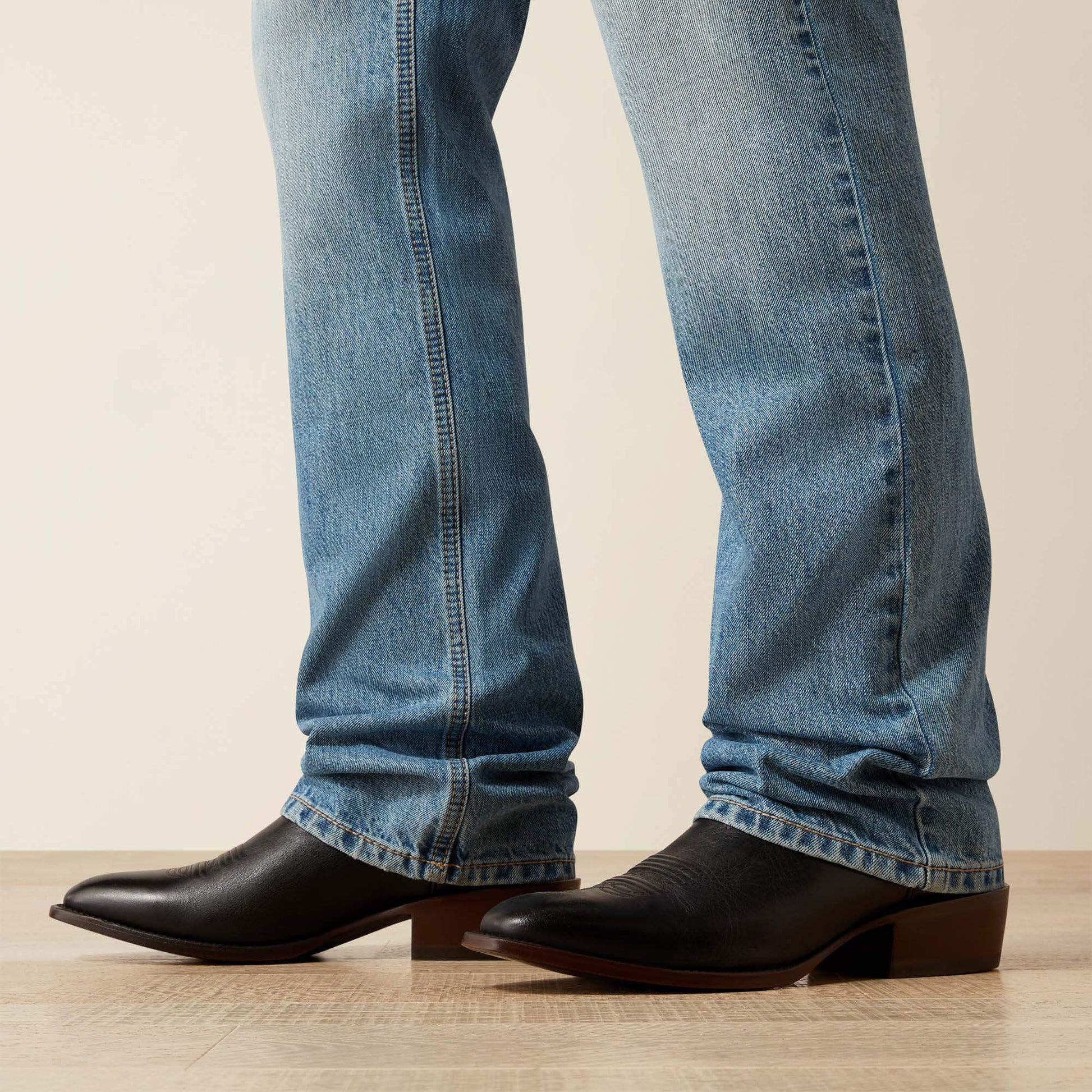 Ariat M5 Straight Gilroy Straight Leg Jean