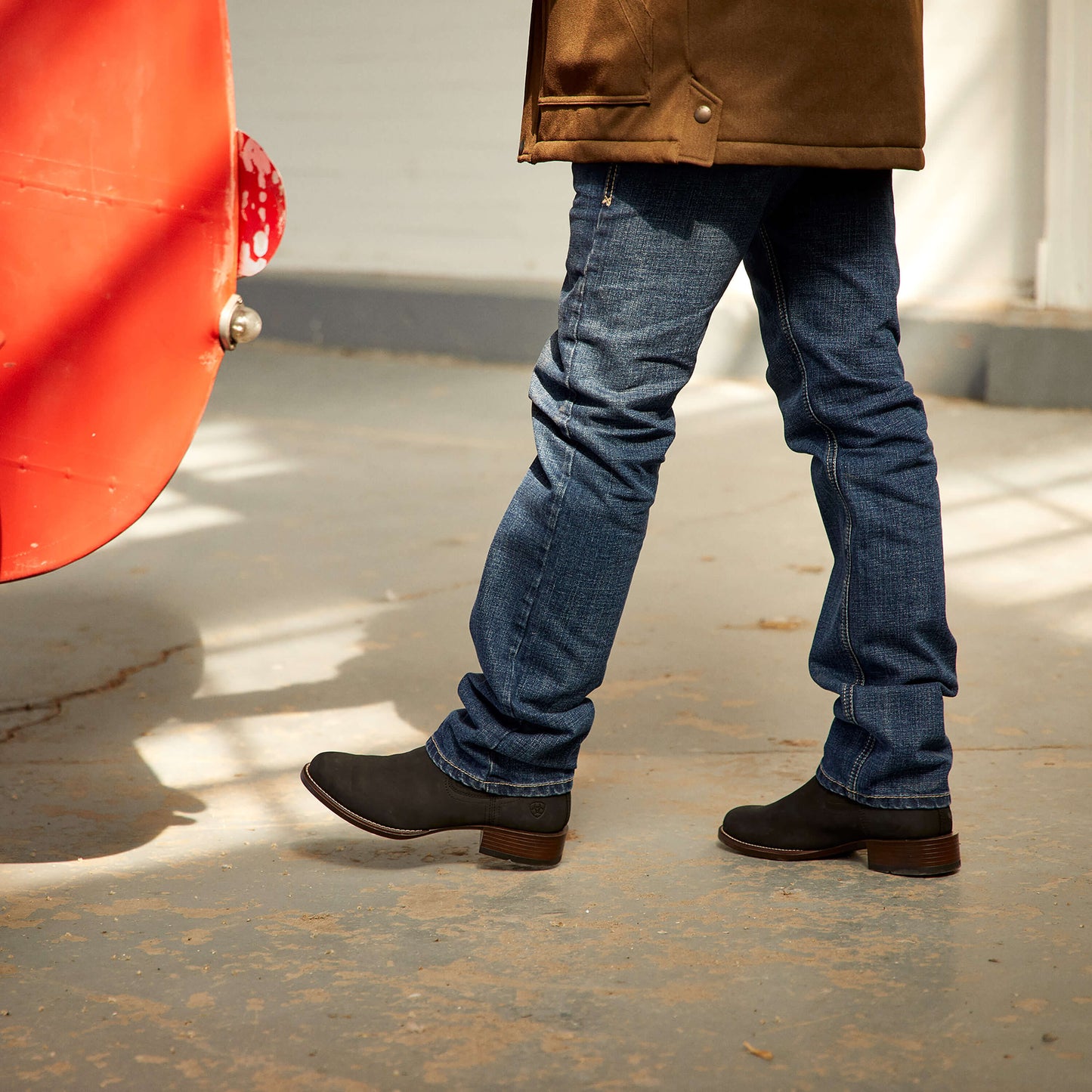 Ariat M8 Modern Ashton Straight Leg Jeans