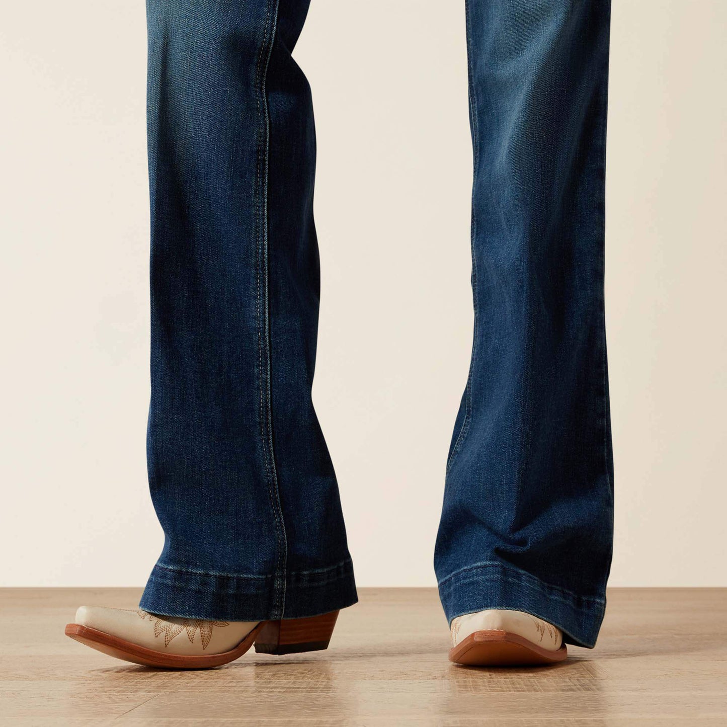 Ariat Perfect Rise Leslie Slim Trouser Jeans